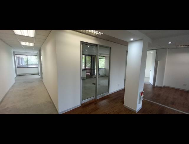 313M² OFFICE TO LET IN WOODMEAD